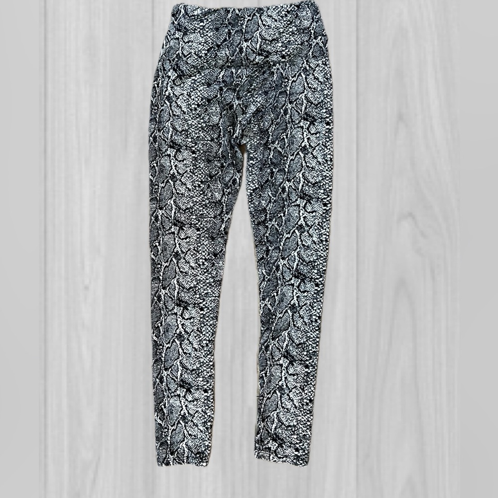 Python Print Leggings - Picture 2 of 4